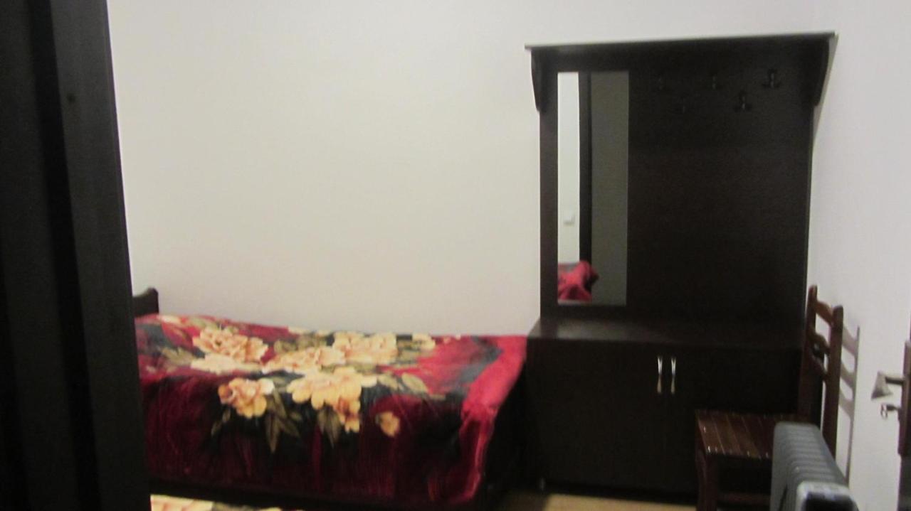 Guest House Adelina Μέστια Εξωτερικό φωτογραφία