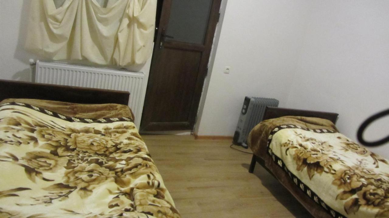 Guest House Adelina Μέστια Εξωτερικό φωτογραφία