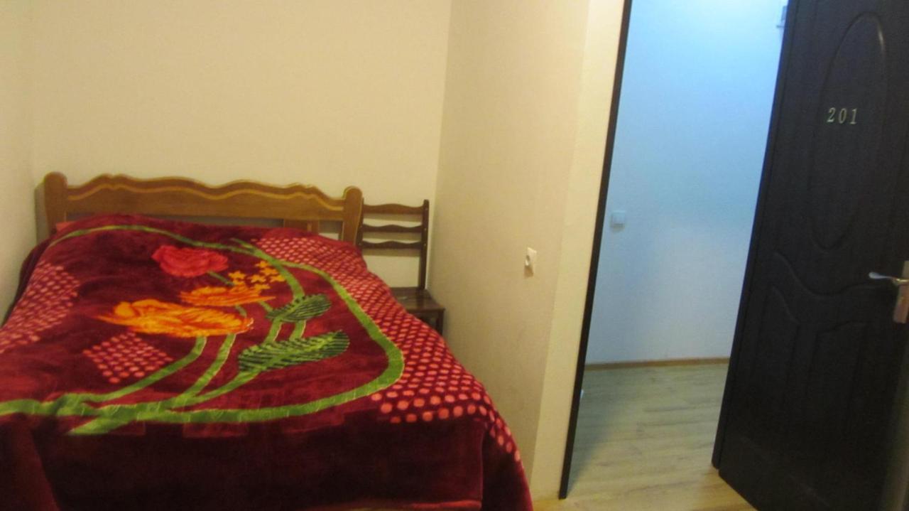 Guest House Adelina Μέστια Εξωτερικό φωτογραφία