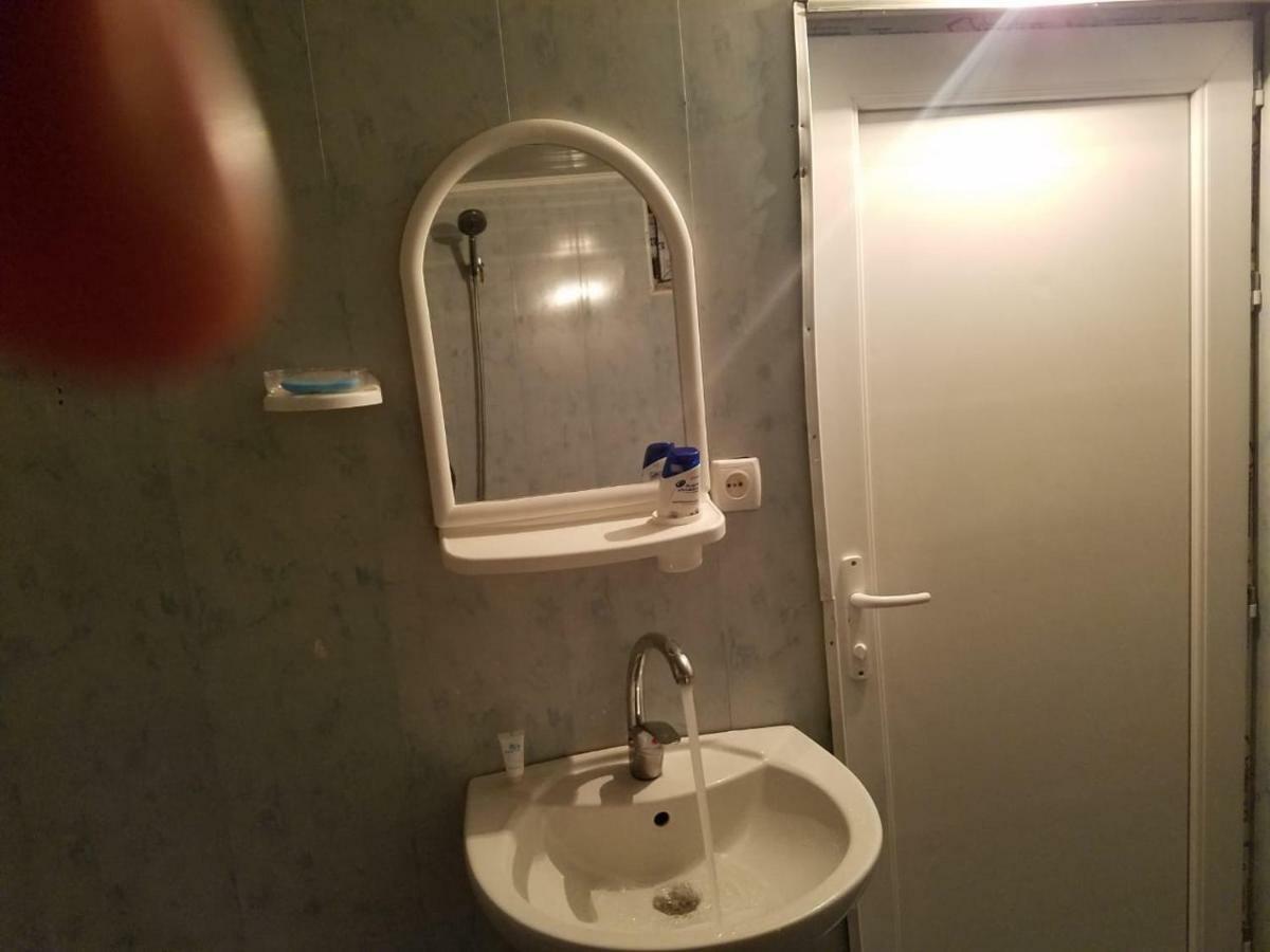 Guest House Adelina Μέστια Εξωτερικό φωτογραφία